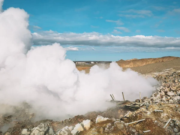 Resa genom Island nordligt land skönhet vulkan öken bergen bergen geyser vatten vattenfall vatten hästar landskap sunset snow glaciären sjöutsikt från flygplan — Stockfoto