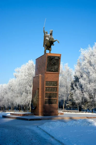 Památník Vasilije Čapajeva v Cheboksary — Stock fotografie