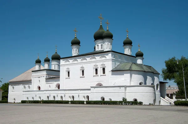 La Catedral de la Trinidad en Astrakhan Kremlin — Foto de Stock