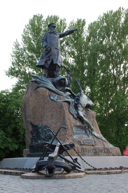 Amiral Stepan Makarov Kronstadt için anıt