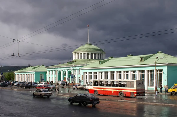 Tren İstasyonu, Murmansk bina — Stok fotoğraf