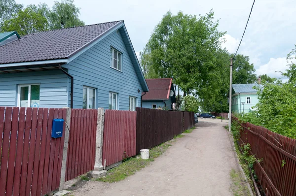 Varangian street på Staraya Ladoga. Förmodligen den äldsta gatan i Ryssland — Stockfoto