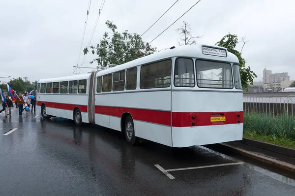 Автобус Ikarus 180 Выставке Фрунзенской Набережной Время Празднования Дня Московского — стоковое фото