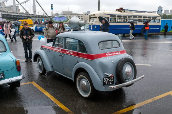 Coche Moskvich 401 Exposición Sobre Terraplén Frunze Durante Celebración Del — Foto de Stock