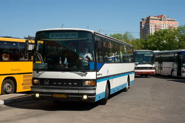 Vorortbus Setra S215Ul Busbahnhof Kaliningrad Russische Föderation Mai 2008 — Stockfoto