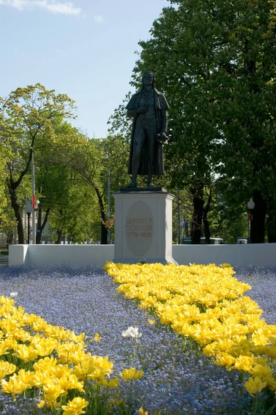 Pomník Friedricha Schillera Náměstí Činoherní Divadlo Kaliningrad Ruská Federace Květen — Stock fotografie