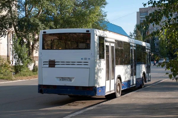 Autobús Urbano Nefaz 5299 Calle Yubileinaya Yasny Región Orenburg Federación — Foto de Stock