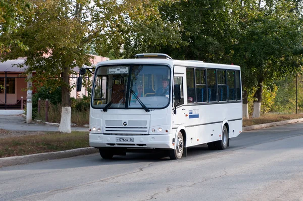 Autobús Urbano Paz 320412 Calle Uralskaya Yasny Región Orenburg Federación — Foto de Stock