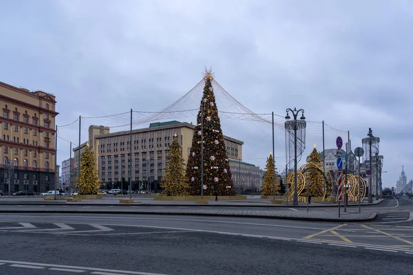 Vánoční Stromky Lubyankově Náměstí Moskva Ruská Federace Prosince 2019 — Stock fotografie