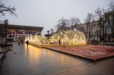Puşkin Meydanı, Moskova, Rusya Federasyonu 'nda Yeni Yıl ve Noel süslemeleri, 15 Aralık 2019