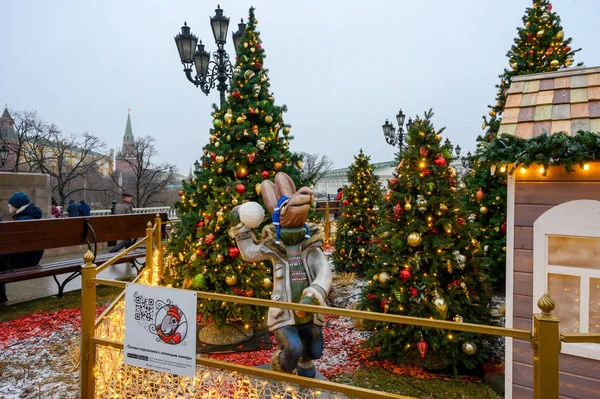 Decoraciones Año Nuevo Navidad Plaza Manege Moscú Federación Rusa Diciembre — Foto de Stock