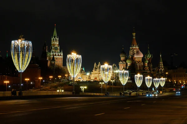 Kilátás Kreml Vasilyevsky Spusk Tér Bazilika Katedrális Nagy Moszkvai Híd — Stock Fotó