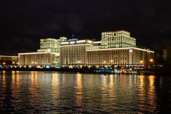 Vista Rio Moscou Edifício Ministério Defesa Federação Russa Moscou Federação — Fotografia de Stock