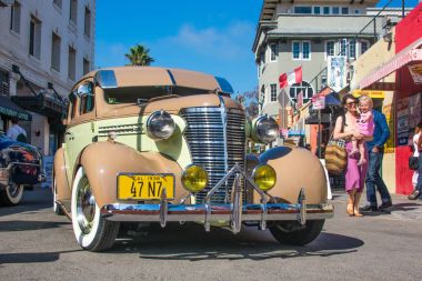 Venedik Vintage Roadster