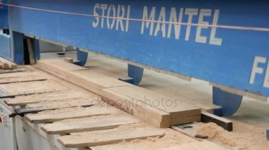 Floorboard üretim fabrikası