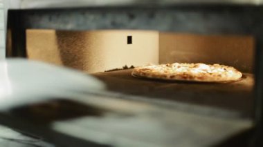 fırında pişirme pizza