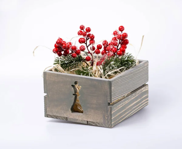 Krabice s vánoční výzdobou. Domácí dekorace na Nový rok — Stock fotografie