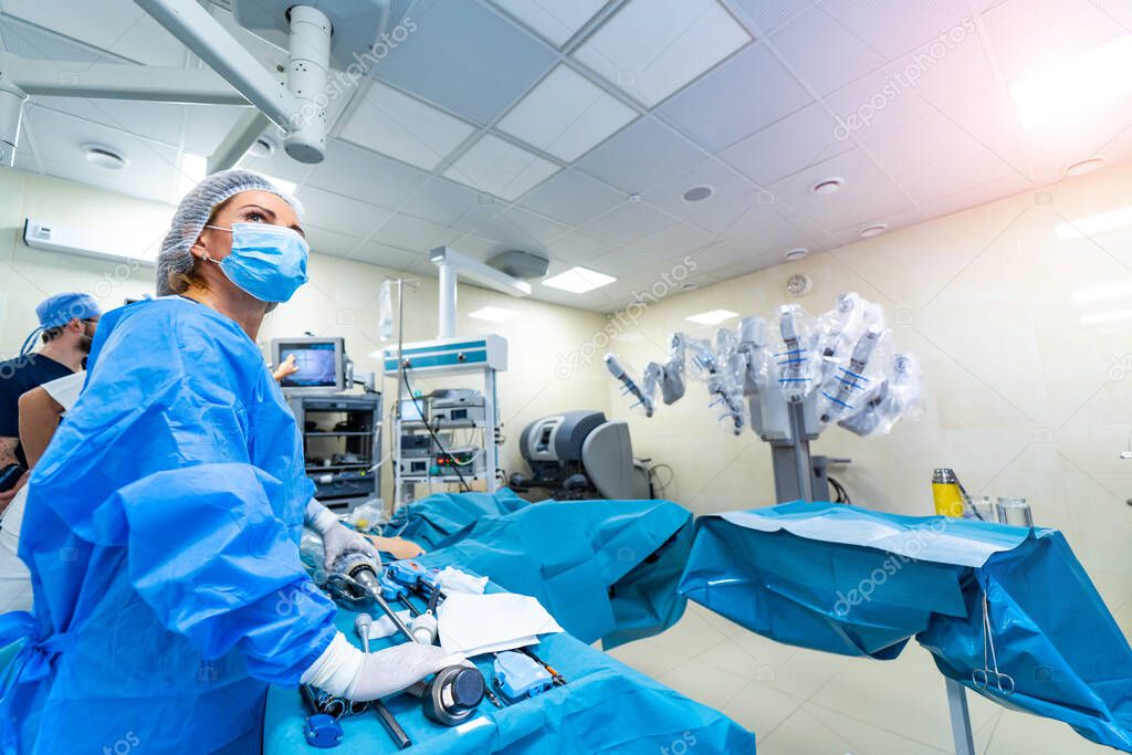 Medical operation involving robot. Medical robot. Robotic Surgery.