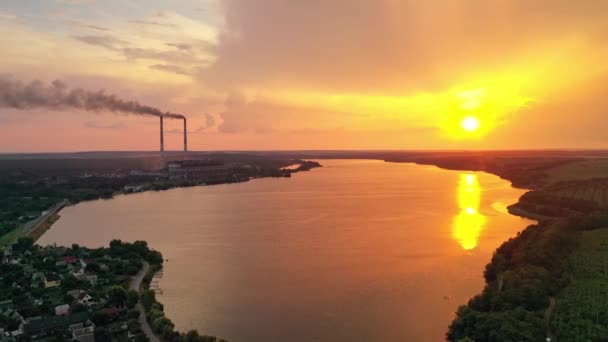 Ländliche Flusslandschaft Luftaufnahme Der Landschaft Bei Sonnenuntergang — Stockvideo