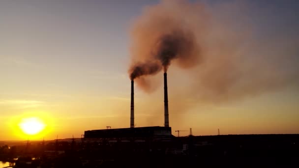 工业景观增加空气污染 工厂和工厂排放的烟熏污染的大气 — 图库视频影像