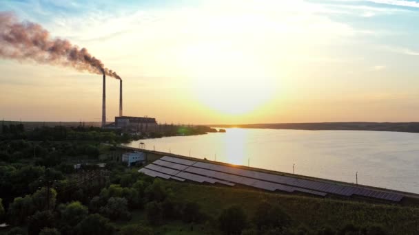 Vista Aérea Del Río Durante Puesta Del Sol Paisaje Magnífico — Vídeo de stock