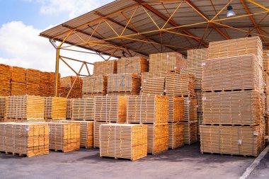 Depodaki panellerdeki kalasların dizilimini düzenle.