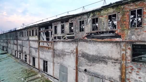 Widok Powietrza Opuszczoną Fabrykę Stary Budynek Przemysłowy Rozbiórki — Wideo stockowe