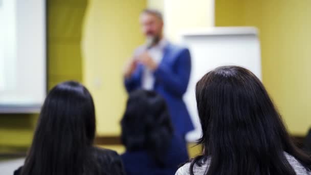 Sala Conferenze Piena Persone Che Partecipano Alla Formazione Aziendale — Video Stock