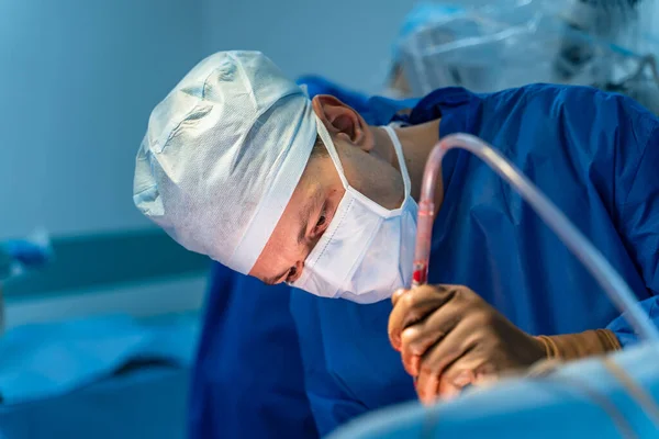 Wirbelsäulenoperationen Arzt Operationssaal Mit Operationsausrüstung Arzt Der Operiert Medizinischer Hintergrund — Stockfoto