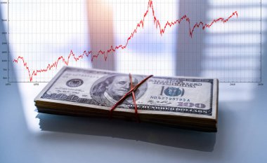 Bir yığın Amerikan doları ile iş dünyasından kâr. Frankiln 'e odaklan. Yüz banknottaki adam