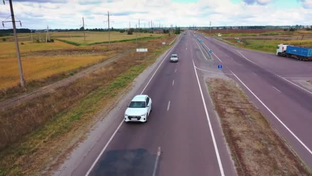 Vinnitsa Ukraine 9月2019 アウディE トロンの空中ビュー最初のオール電気Suv 新型車の発表 — ストック動画