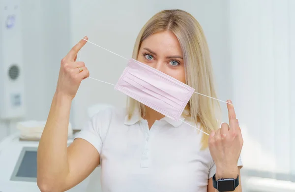 Ritratto Della Testa Delle Spalle Una Dottoressa Che Indossa Una — Foto Stock