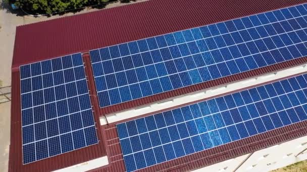 Vue Dessus Des Panneaux Solaires Sur Toit Maison Electricité Minière — Video