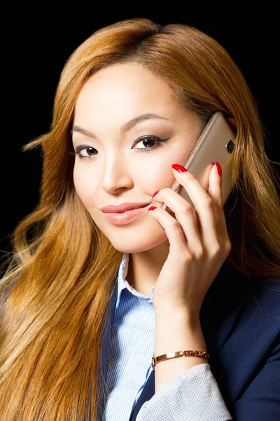 Very stylish young asian businesswoman. — Stock Photo, Image