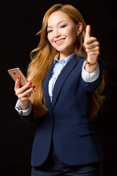 Elegant beautiful asian businesswoman. — Stock Photo, Image