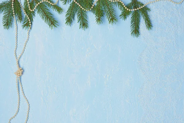 圣诞节背景尚蒂伊花边，圣诞树枝和 — 图库照片