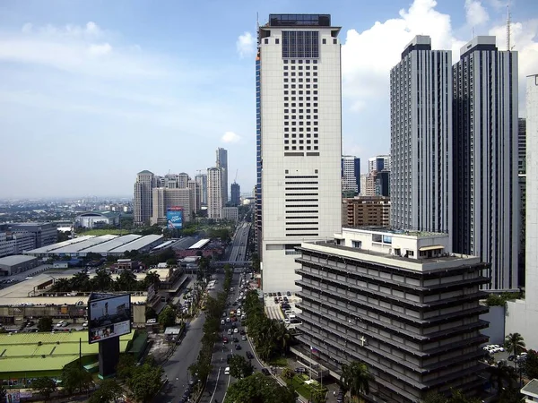 Residentiële en commerciële gebouwen in Pasig City, Filipijnen. — Stockfoto