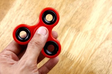 Bir değer değişimi tutan el