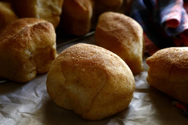 Photo Freshly Baked Filipino Bread Called Pan Sal Bread Salt — Stock Photo, Image