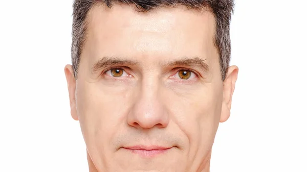 Portrait handsome middle-aged man. Face looks direct at the camera — Stock Photo, Image