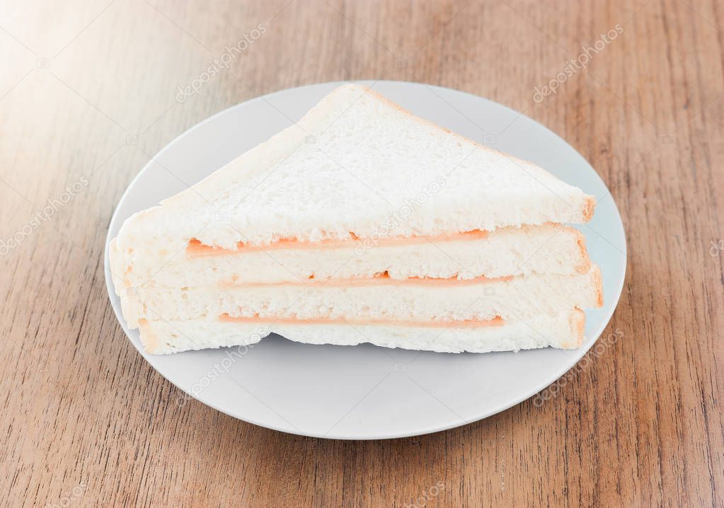 sandwich on dish