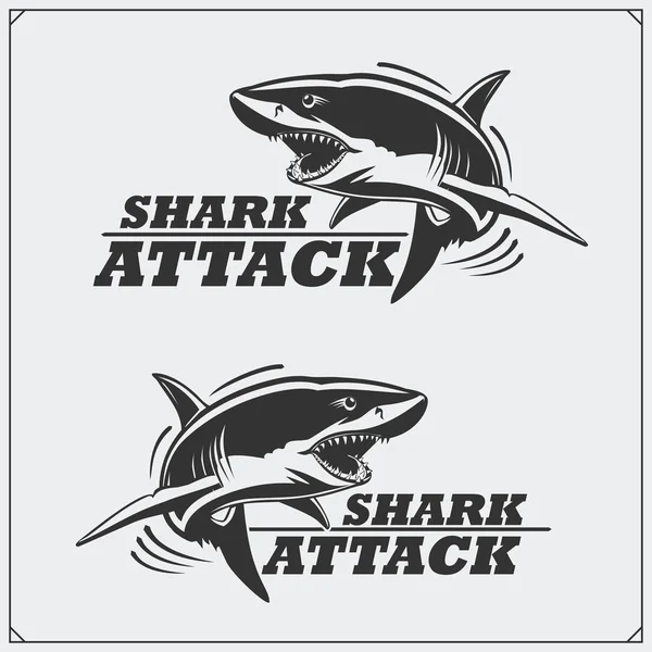 O emblema com tubarão para uma equipe de esporte . —  Vetores de Stock