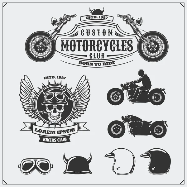复古摩托车标签、 标志、 徽章和设计元素的集合。头盔、 护目镜和摩托车。复古的风格。单色设计. — 图库矢量图片