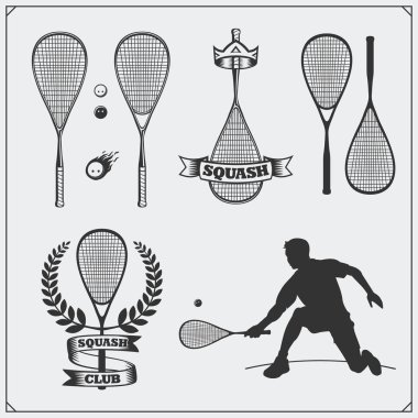Squash etiketleri, amblemler, rozetler, tasarım öğeleri ve oyuncu silüeti. Siyah ve beyaz.