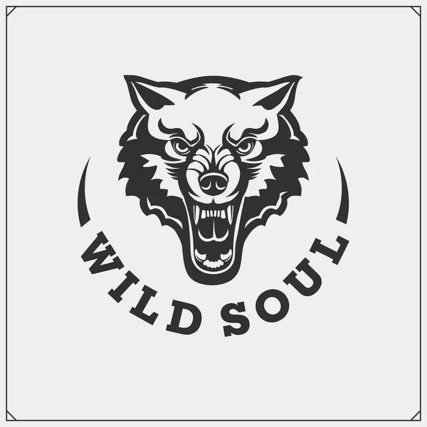 El emblema con el lobo para un equipo deportivo . — Archivo Imágenes Vectoriales
