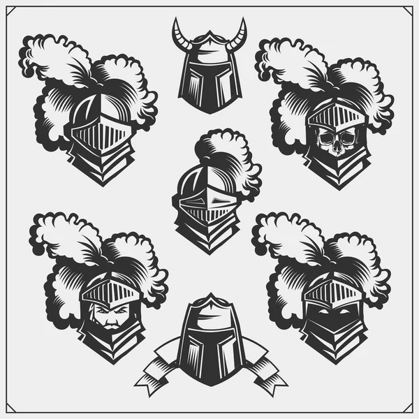 Векторный Набор Средневекового Рыцарского Шлема — стоковый вектор
