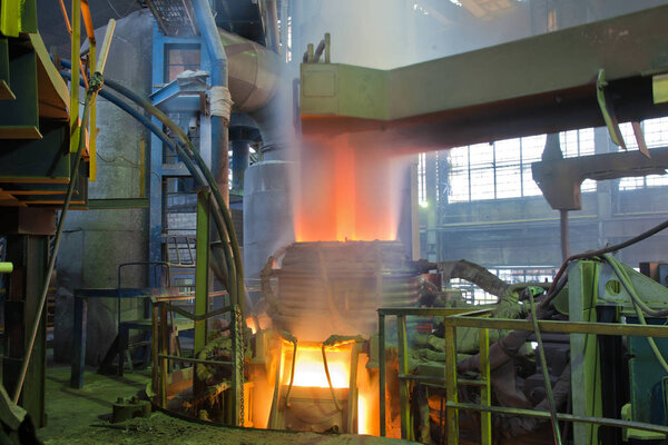 Ingot casting. Electric arc furnace shop