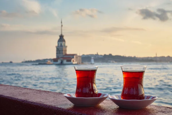 Tea Istanbul Maiden Tower Uskudar Istanbul Bosphorus — Stock Photo, Image