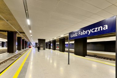 Modern yeraltı tren istasyonu, Lodz, Polonya