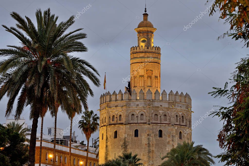 Torre Del Oro Sevilla España — Foto de stock © whitelook #180881824